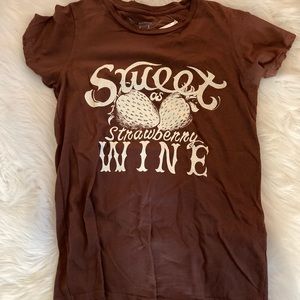 “Sweet as Strawberry Wine” rust tee